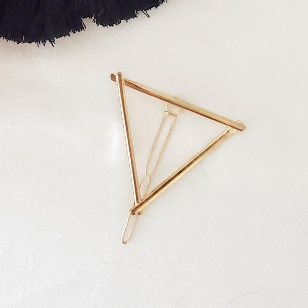 Triangle barrette - Picture 2 of 2
